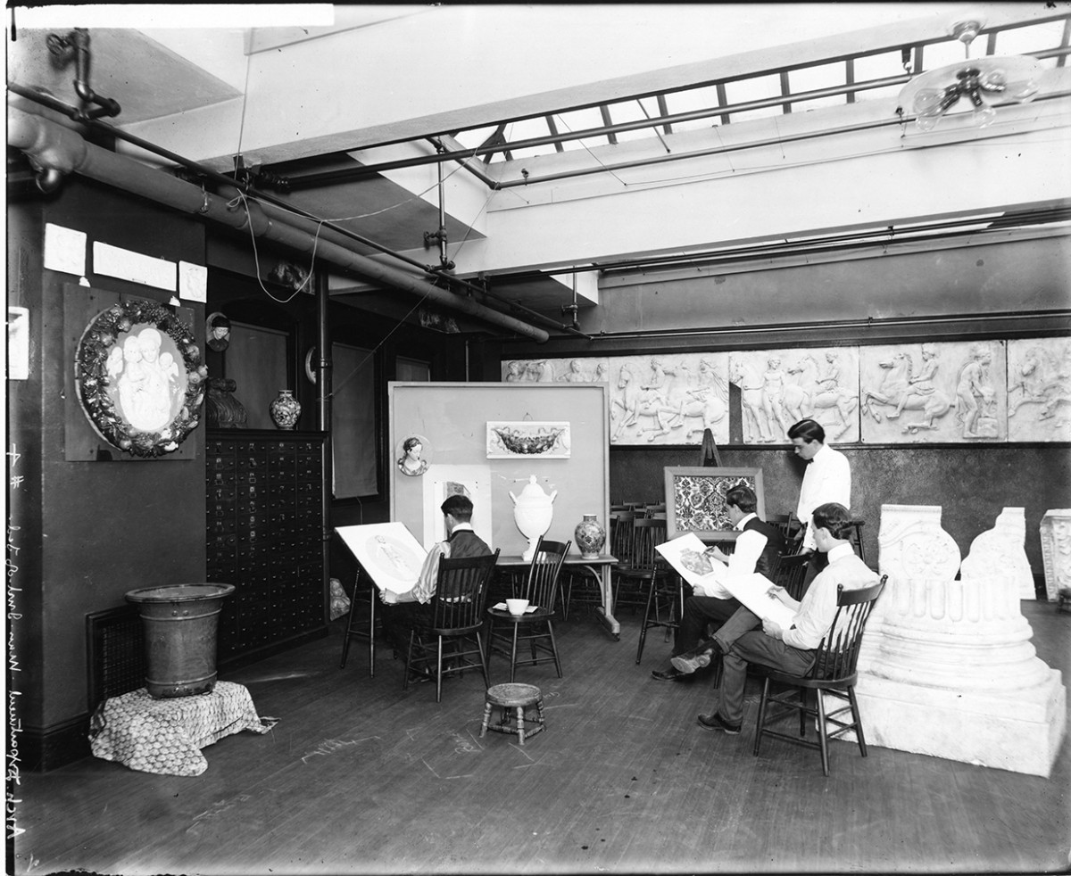 Drawing classroom, Pierce Building, MIT. Photo: Courtesy of MIT Museum.