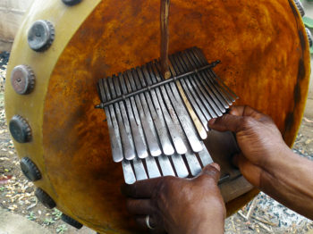 Fradreck Mujuru playing the mbira. Courtesy mbira.org.
